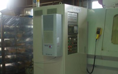 AC Panel di Pabrik